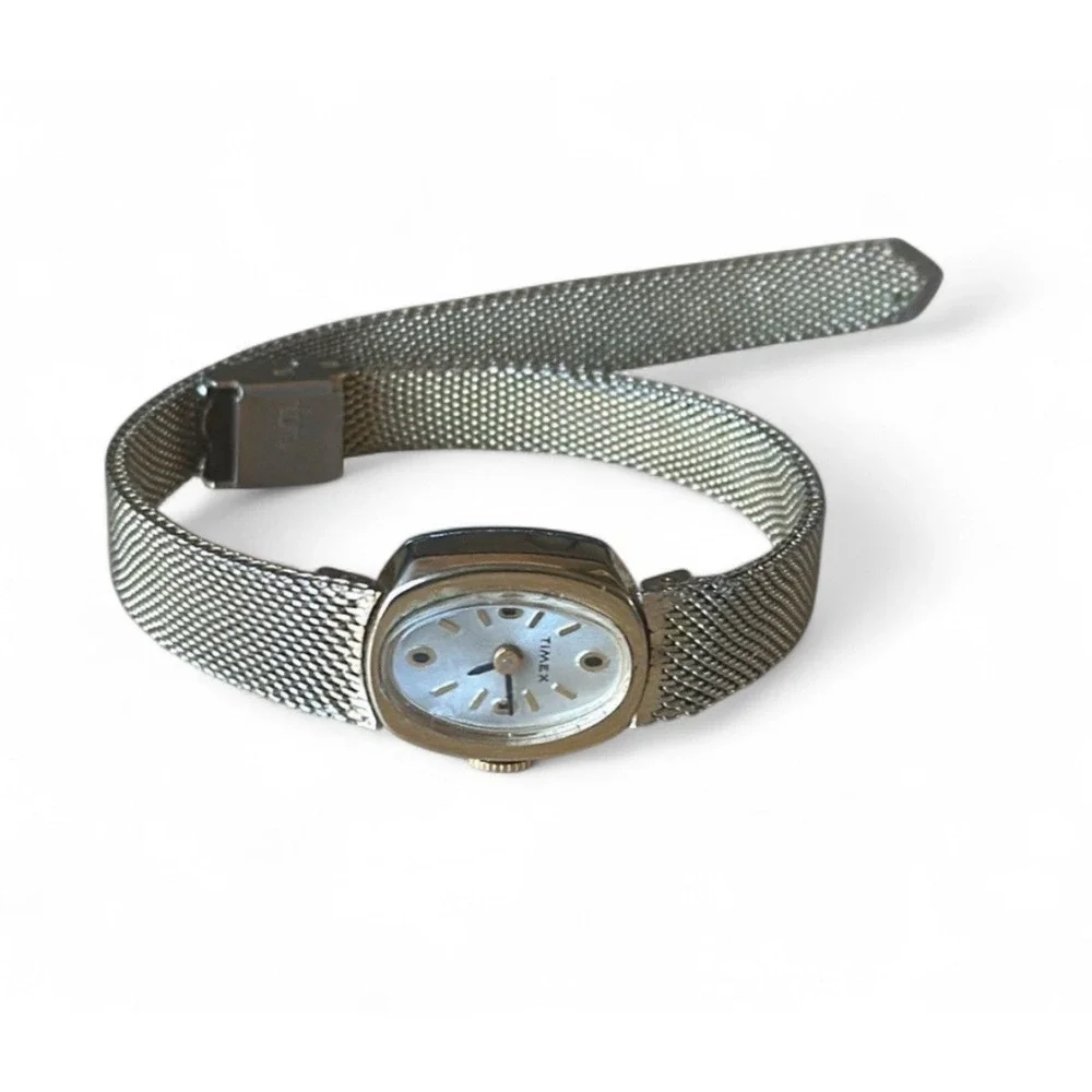 Timex Women's Gold‎ Tone